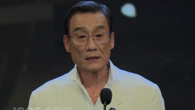 久久精品国内偷自一区